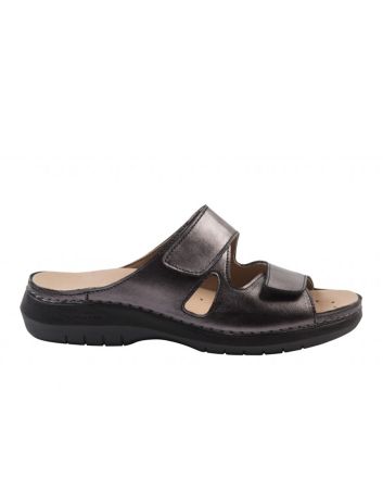 Nursing Care Cravo Sandals