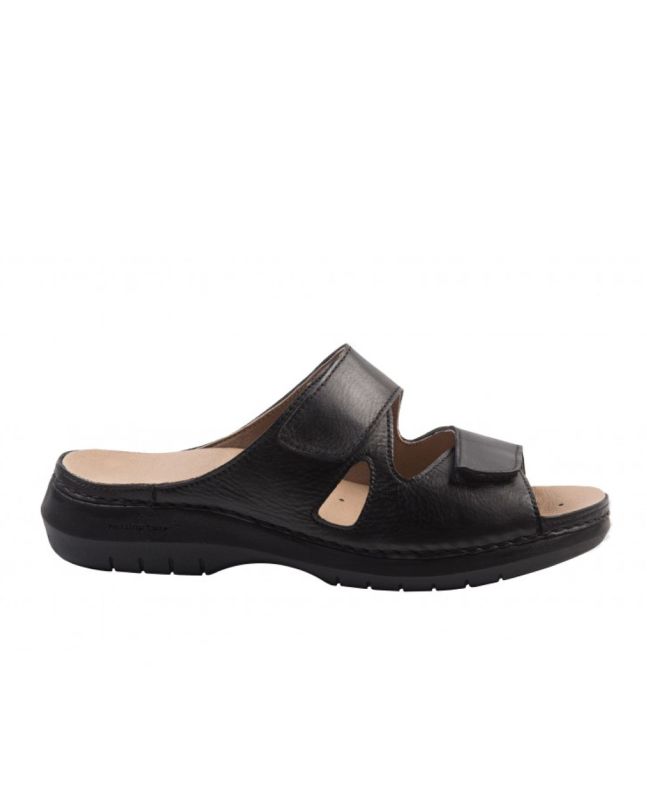 Nursing Care Cravo Sandals